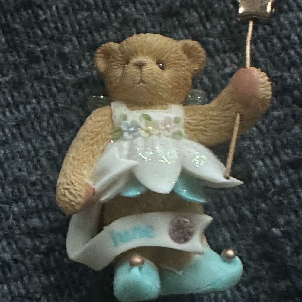 Cherished teddies